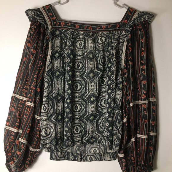 NWT FREE PEOPLE BOHO FLORAL BLOUSE SZ M - Picture 4 of 8